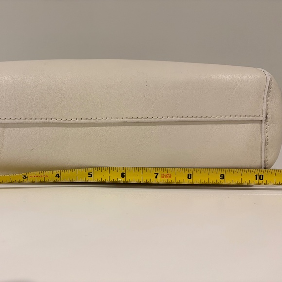 M0851 White leather tote - Picture 2 of 6